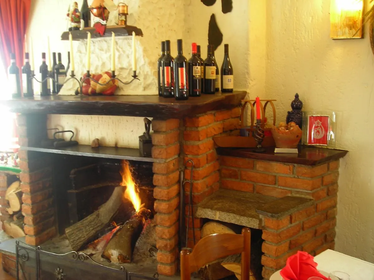 Hotel Rondanino 2*, Lanzo dʼIntelvi Olaszország